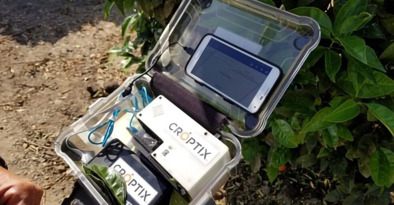 PADCEDnews's tweet photo. PA-based startup company, @croptix, is developing a hand-held sensor that is intended to provide farmers with a fast method of detecting crop health. 🌿 Read more about this @penn_state spin-out. 👇