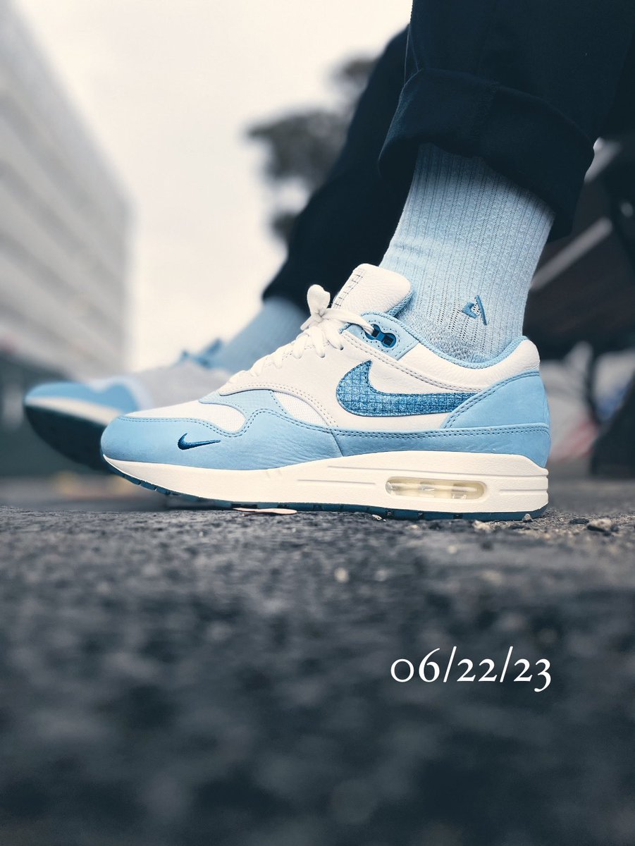 💙
#yoursneakersaredope #Nike #AirMax1 #airmax #GoodMorningTwitterWorld #kotd