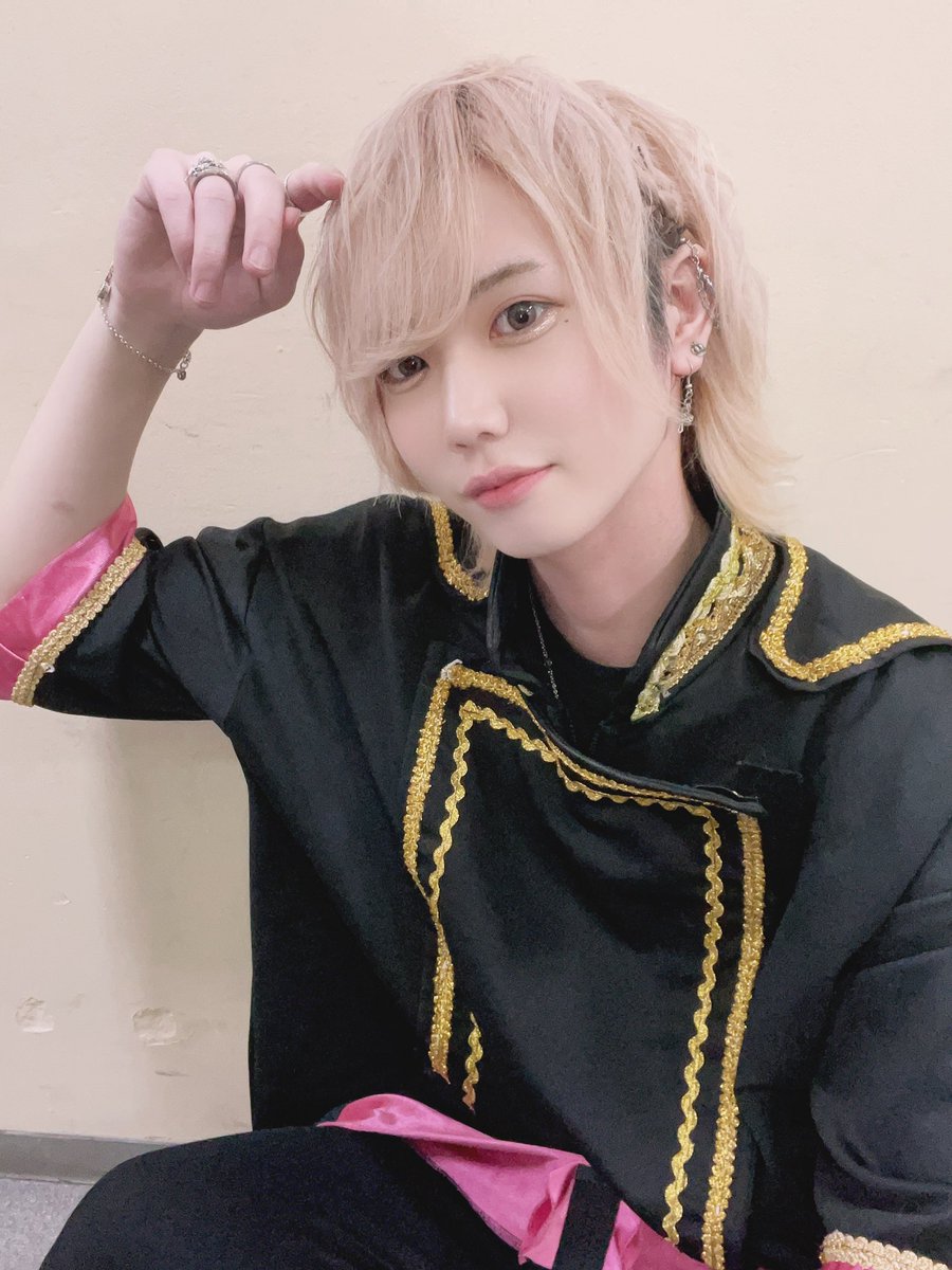 いちご☺︎ 楽天市場】【在庫限り処分生地】いちご柄 生地 108cm巾 コットン