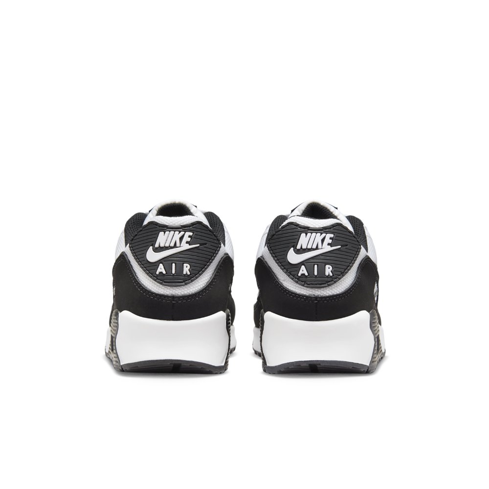 スニーカーウォーズ / SNEAKERWARS on X