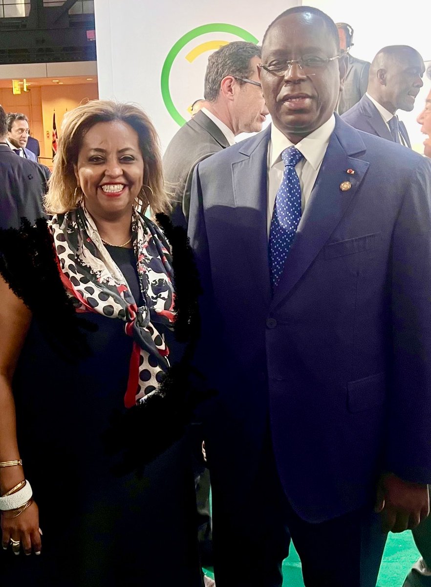 An inspiring #Africa leader HE President ⁦⁦⁦@Macky_Sall⁩ #Senegal  -We discussed ⁦@UNDPAfrica⁩ #timbuktoo project to mobilize $1 billion financing for #Africa #startups -excited to work w/the dynamic Economy Minister  ⁦@OulimataSarr⁩ & ⁦@dersenegal⁩!