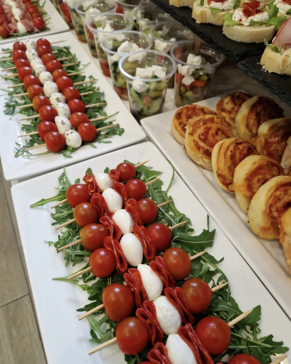 Lunch meeting food 😋😋😊