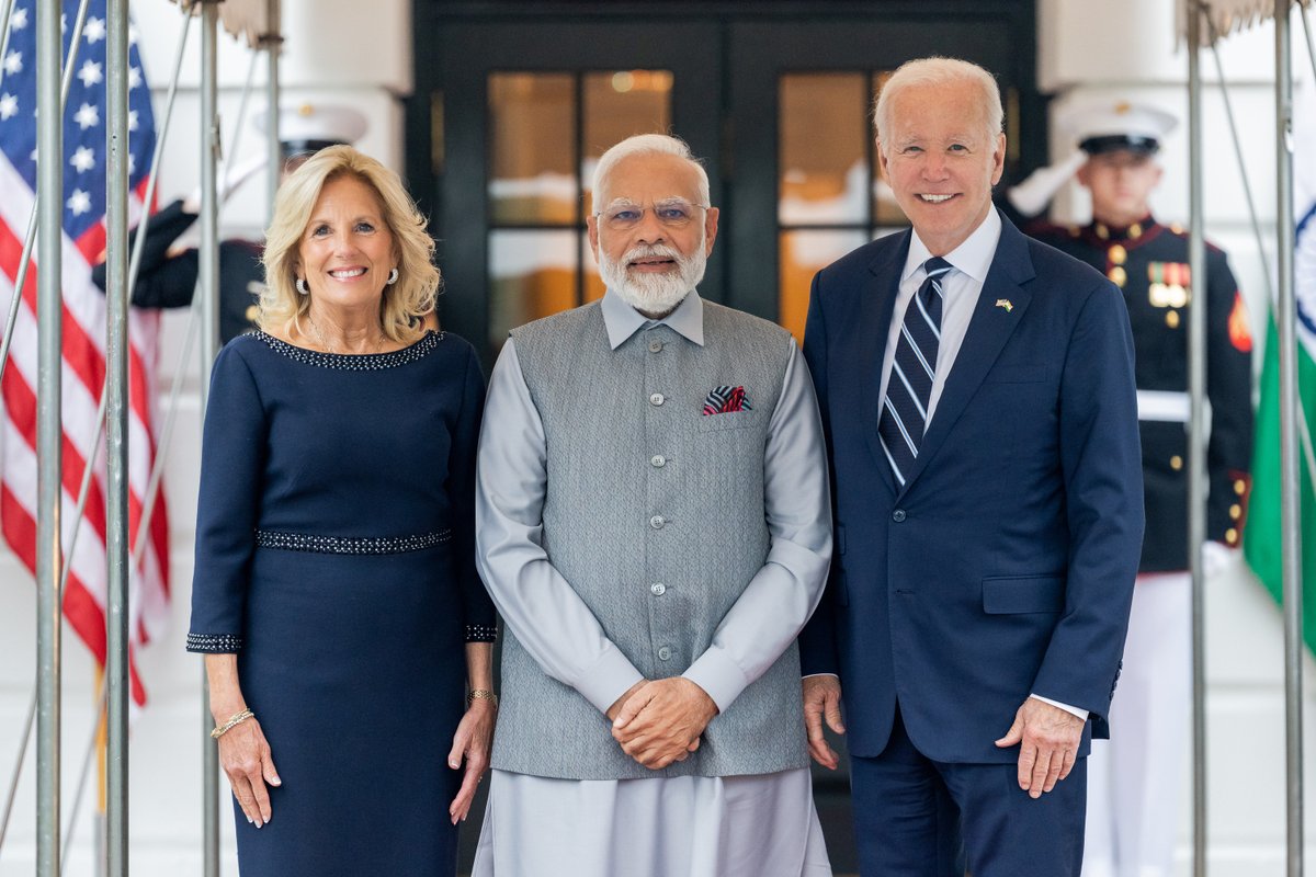 indicanews1's tweet image. Welcome to the White House, Mr. Prime Minister.
#IndoUSRelations #ModiMania #VandeMataram #narendramodi #ModiInUSA #indicanews #WhiteHouse