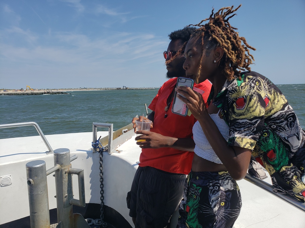 Live your best life in Atlantic City!
Don't miss the boat!
BOOK YOUR CRUISE ONLINE TODAY! 
📲 Atlanticcitycruises.com 
 you don't miss any news!
👉Follow us @acboatrides

#boatride #doac #dolphinwatching #experienceac #gardnersbasin  #visitac