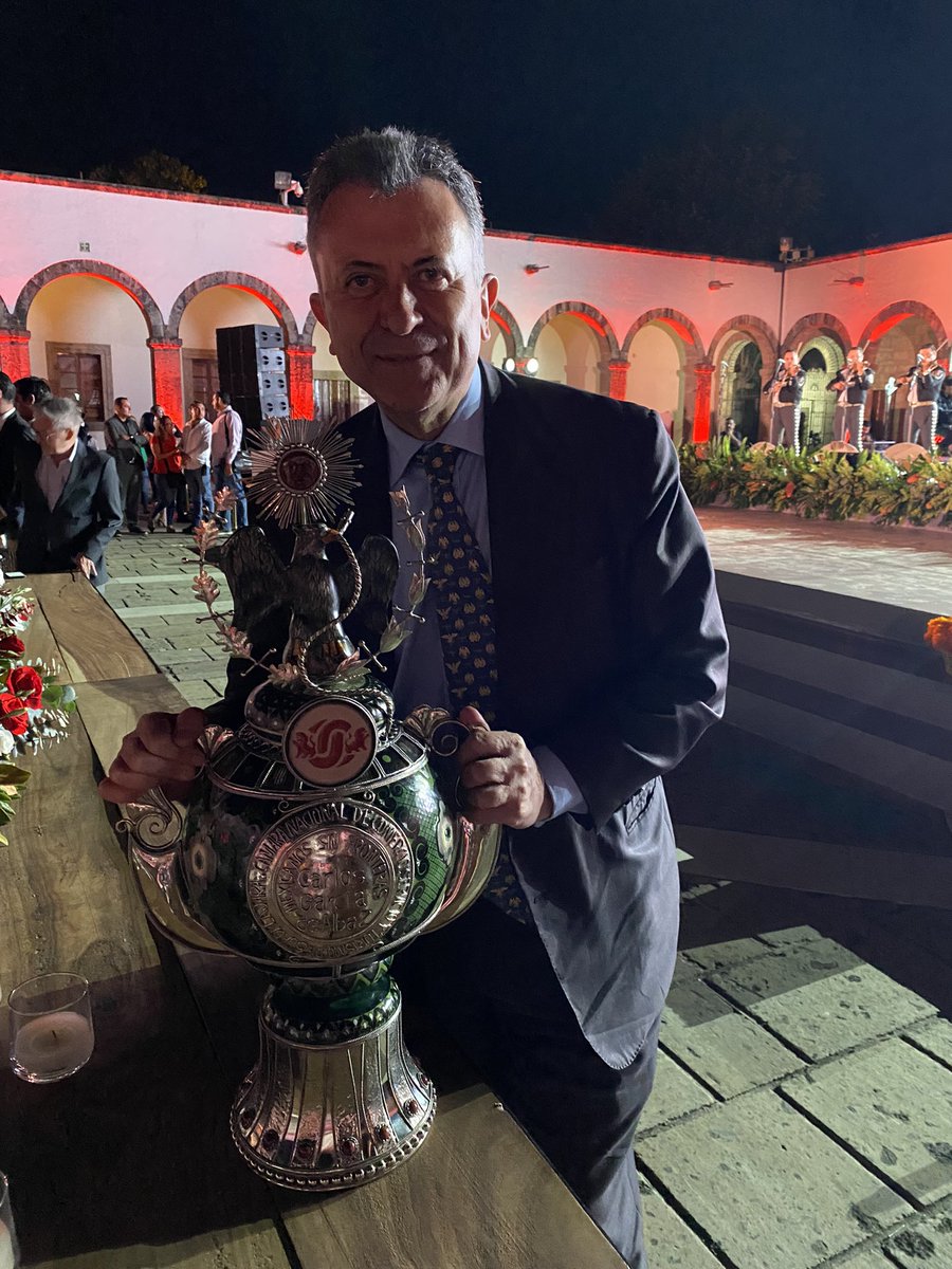 Carlos García de Alba tweet media