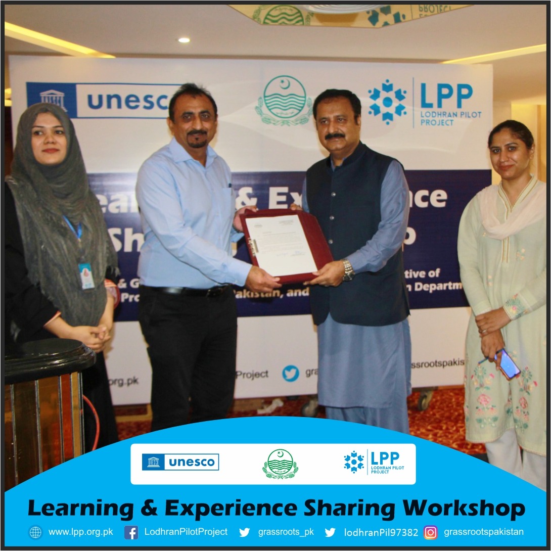 Delighted to receive an appreciation letter from Mr. Agha Zaheer Sherazi Add. Secretary @SEDSouthPunjab to CEO LPP @saboor1970. The letter commends the exceptional execution of a collaborative project by the School Edu Dept. LPP & UNESCO Pakistan.
#Gratitude #EducationPartnership