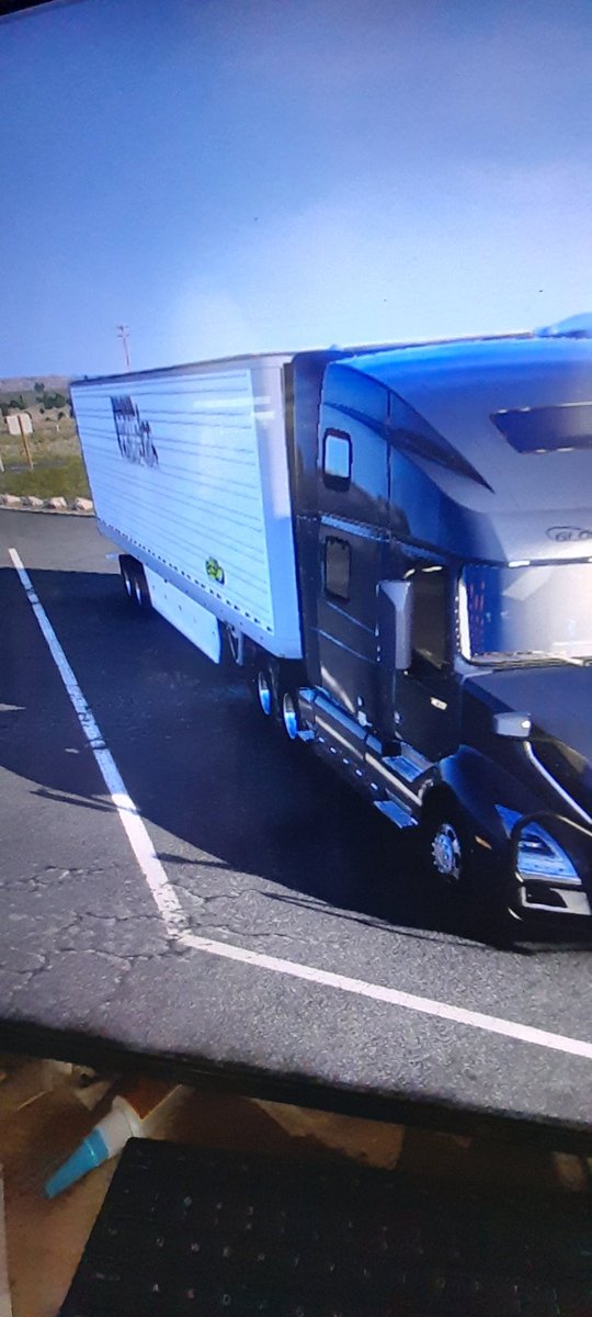 HartleSean's tweet photo. American Truck Simulator 1.47 Volvo Vnl 860 https://t.co/IZqyiRk1of