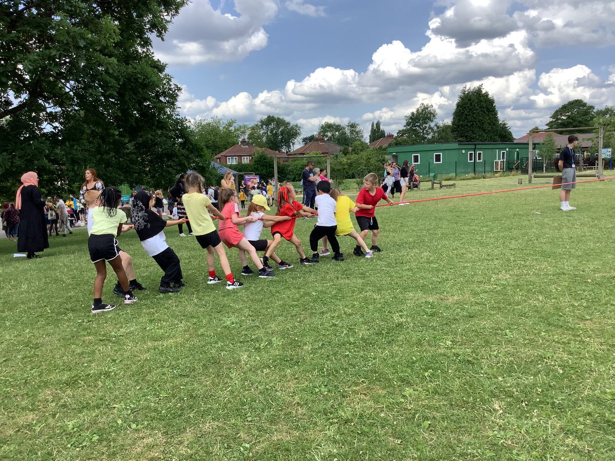 Sports Day 2023!
Well done to 2AD who smashed their sports day activities this afternoon. #Y2 #LongJump #TugOfWar