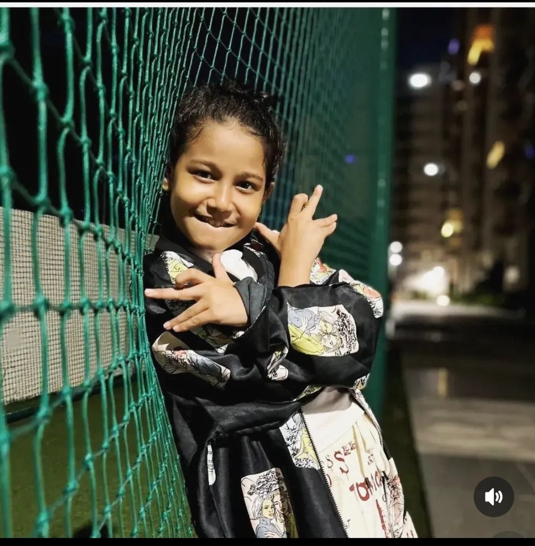 H8Nishaa's tweet photo. WE NEED FLORINA'S INSTAGRAM BACK
Please give her account back @instagram
.
.
. 
#weneedflorinagogoiinstagramback
#bringbackheraccount
@InstagramComms https://t.co/wO9apSPj3e