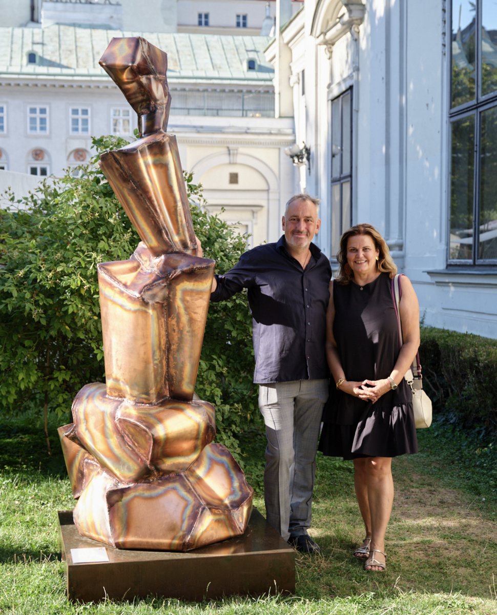 MetropolitainAC's tweet photo. Einladung zur Eröffnung des Skulpturengartens - https://t.co/j9cpxIZLBe https://t.co/odZqLfhvne