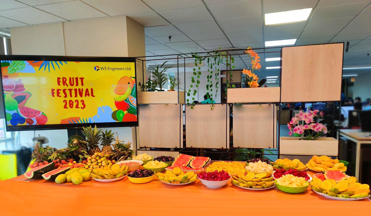 w3engineers's tweet image. 🌞🍉 W3&apos;s Spectacular In-House Summer Fruit Festival! ✨🎉

Yesterday, W3 Engineers hosted an unforgettable Summer Fruit Festival in-house. It was an extraordinary celebration of vibrant flavors and a delightful ambiance. 
#W3Engineers #SummerFruitFestival #InHouseCelebration