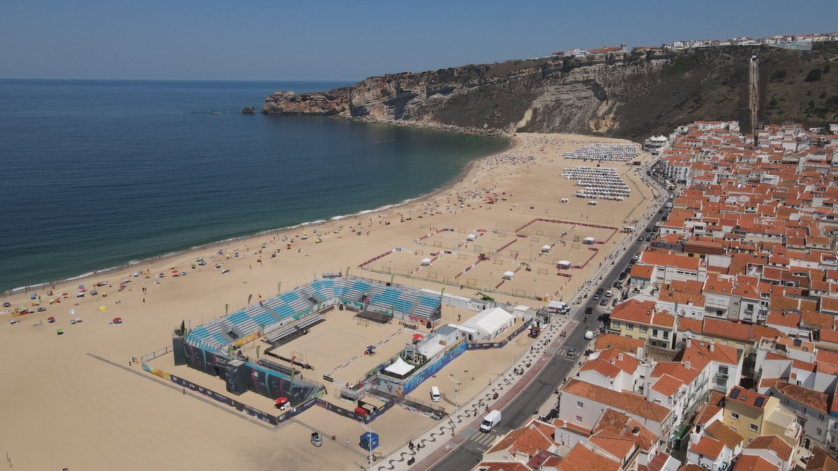 💜 ¡Nazaré, preparada para albergar el primer #Arena1000 de la temporada!

👏 Más de 1.900 participantes, 160 equipos y 10 campos en una parada espectacular del <a href="/ArenaHandballT/">Arena Handball Tour</a> 

📝 Previa del #Arena1000 <a href="/municipionazare/">Município da Nazaré</a> 👉arenahandballtour.com/nazare-el-mejo…

#BalonmanoPlaya