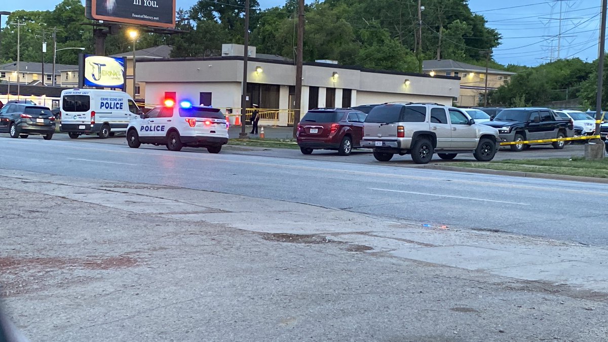 Jordan Vilines on Twitter "Coroner now on scene of shooting at hookah
