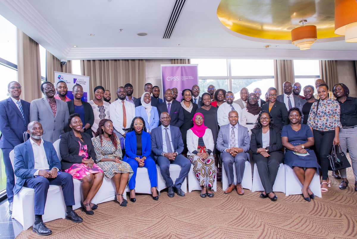 KAS Uganda & S.Sudan (@kasuganda) on Twitter photo Yesterday, we concluded our 1st series on #LetsTalkMigration that was convened in partnership with Center for Policy & Strategic Studies Africa (CPSS).
Thank you <a href="/IOM_Uganda/">IOM Uganda 🇺🇳</a> <a href="/Mglsd_UG/">Ministry of Gender, Labour and Social Development</a> <a href="/SanusiTejan/">Sanusi Tejan Savage</a> <a href="/mguloba1/">Madina Guloba</a> <a href="/LEgulu/">Lawrence Egulu, PhD</a> <a href="/gracemukwaya/">gracemukwaya</a> for leading the discussion.
#KAS4Security Yesterday, we concluded our 1st series on #LetsTalkMigration that was convened in partnership with Center for Policy & Strategic Studies Africa (CPSS).
Thank you <a href="/IOM_Uganda/">IOM Uganda 🇺🇳</a> <a href="/Mglsd_UG/">Ministry of Gender, Labour and Social Development</a> <a href="/SanusiTejan/">Sanusi Tejan Savage</a> <a href="/mguloba1/">Madina Guloba</a> <a href="/LEgulu/">Lawrence Egulu, PhD</a> <a href="/gracemukwaya/">gracemukwaya</a> for leading the discussion.
#KAS4Security