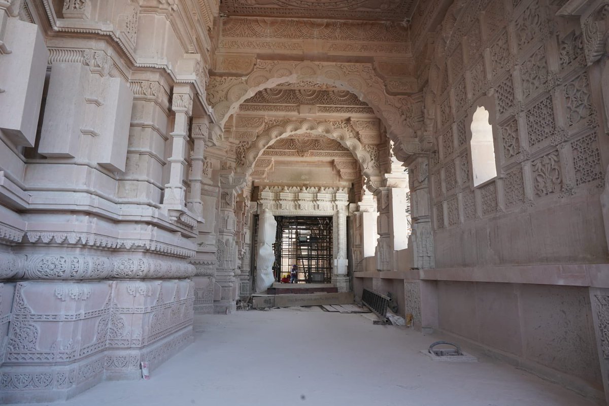 ChampatRaiVHP's tweet photo. प्रभु श्री राम के भव्य मंदिर निर्माण कार्य की प्रगति के कुछ छायाचित्र। https://t.co/86ZXQtLEVU
