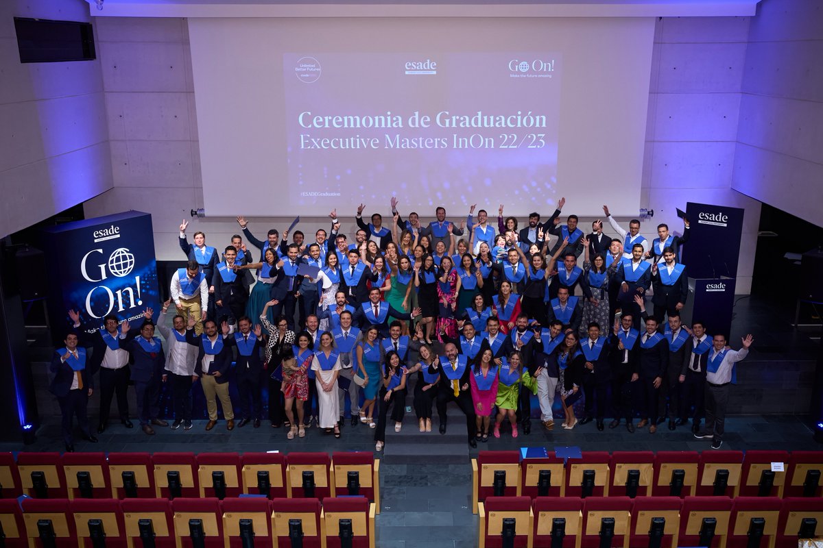EsadeExecEd's tweet photo. ¡Meses de aprendizaje en @Esade han culminado con éxito! Una nueva generación de profesionales finaliza sus #EsadeExecMasters In/On. Pronto serán líderes innovadorxs, referentes en sus empresas, impulsando el cambio en sus sectores. 👏 ¡Enhorabuena! #EsadeFamily  
👉https://t.co/2D7WWmsBBN