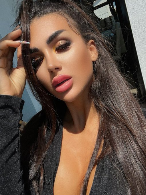 Me regalas un RT? 😋 https://t.co/msVwx8xHm6