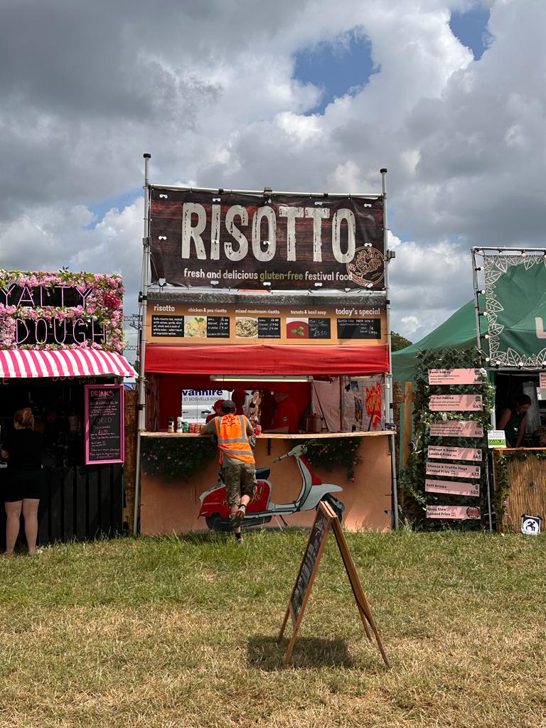 youngrisotto's tweet image. @RisoGalloUK nicely in situ @glastonbury - some great #risotto on the menu today! And the next day.. and the next day! Sun's out, sky is blue - what's not to like.. @essentialcuisin @masterchefsgb @Craft_Guild @chefpublishing