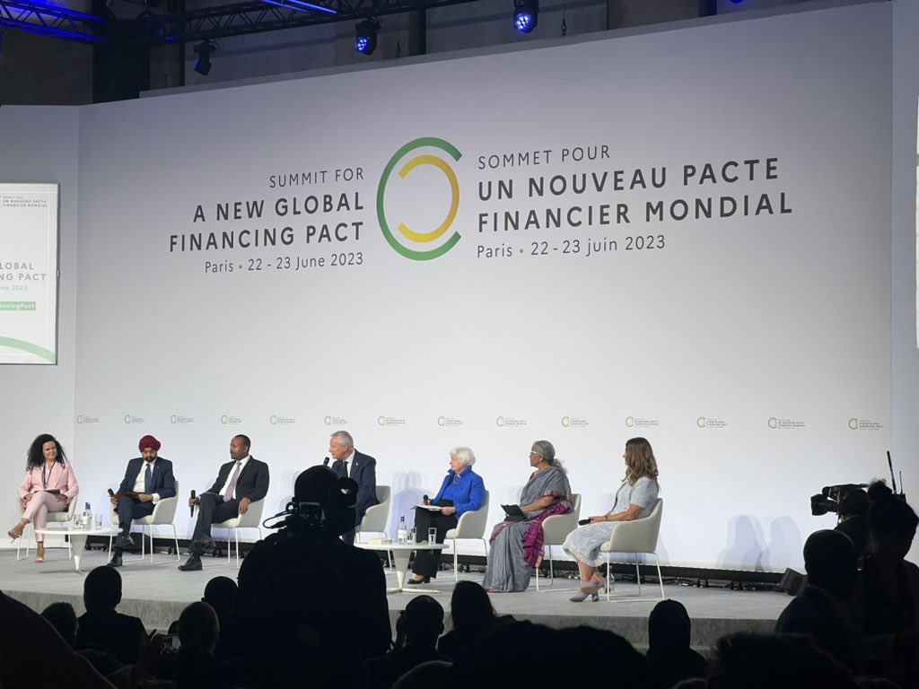 This #Summit 🇫🇷 for international solidarity & international development, is to be welcomed. 

BUT it must be taken as REAL opportunity to build a solid international consensus. 

So that we NEVER have to choose between fighting poverty or climate change

#GlobalFinancialPact 🌍