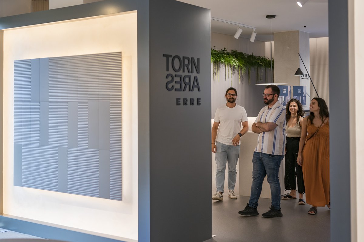 Inmersos en #CONECTAU. Felices de poder recibir a nuestros prescriptores y dar la bienvenida al verano. 

#event #TAUisattitude