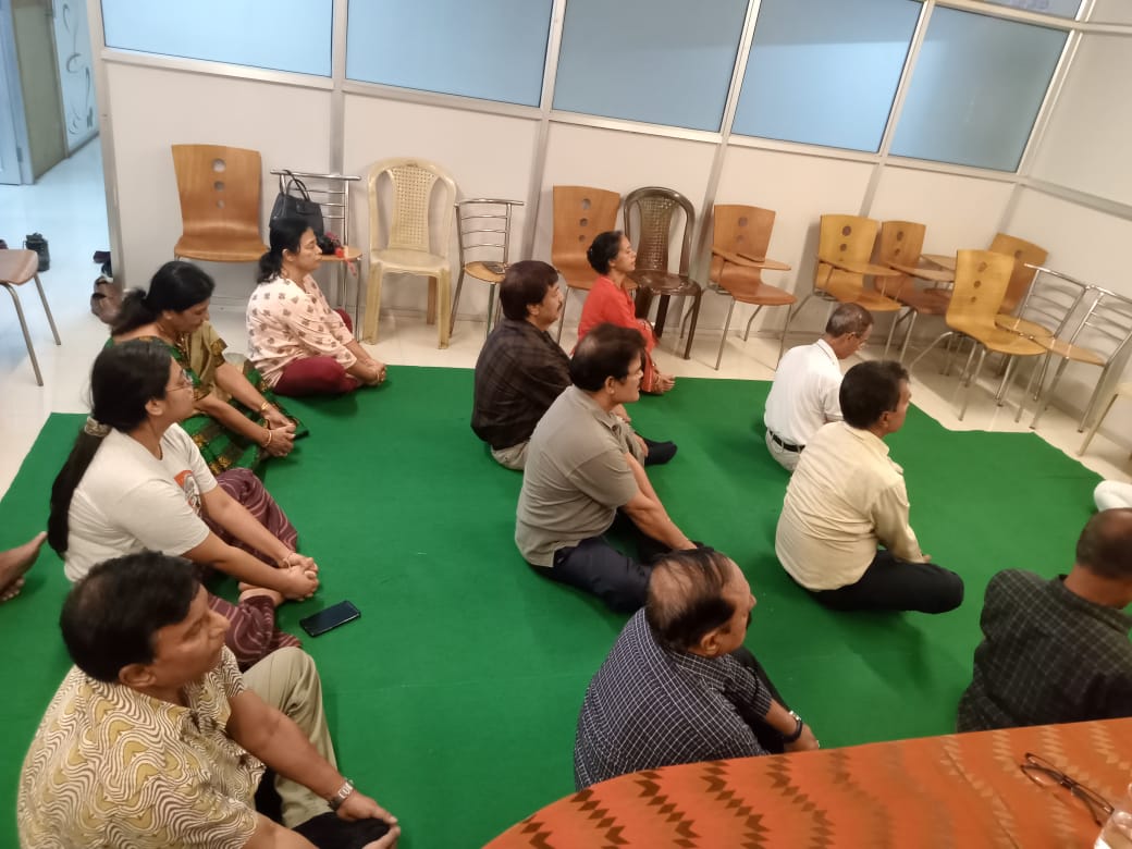 rgvnho's tweet photo. Yoga Day celebrates at, Hello &amp; millo club of RGVN , a Senior Citizens club.
#yogaday #rgvn #seniorcitizenclub https://t.co/1DoPgzwxcA