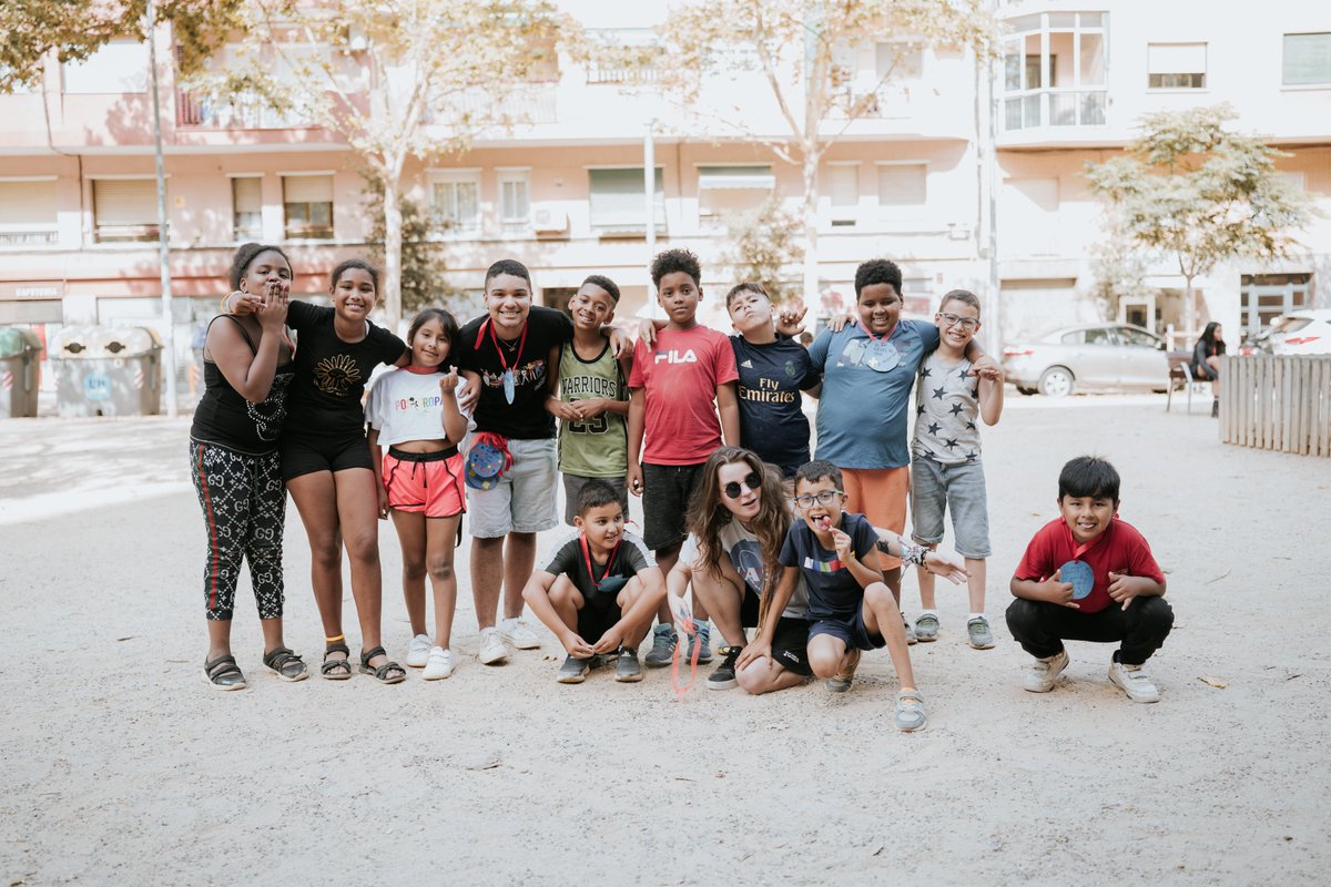 FundacioEJC's tweet photo. #Projecteseducatius | 🌱Tanquem molt contentes el curs escolar al casal #QuicoSabaté de #SantaEulalia, a l'Hospitalet i encarem amb il·lusió🌞el casal d'estiu, que comença la setmana vinent! 

👉🏼 Un dels principals projectes de la @fundacioejc https://t.co/LFqB1dTy5V