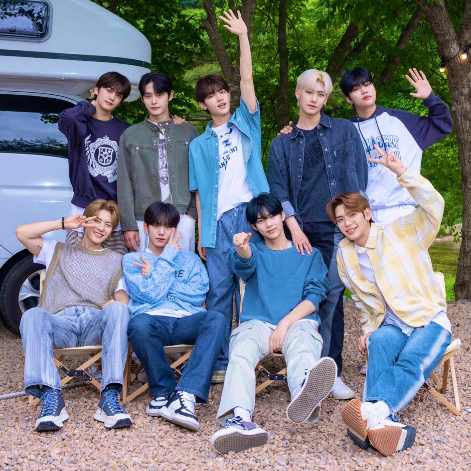 ZEROBASEONE_INA's tweet photo. 🗣️ Link streaming “CAMP ZEROBASEONE” nanti akan kami bagikan ya, stay tune aja  🙌🏻 https://t.co/7sQzlf7u74