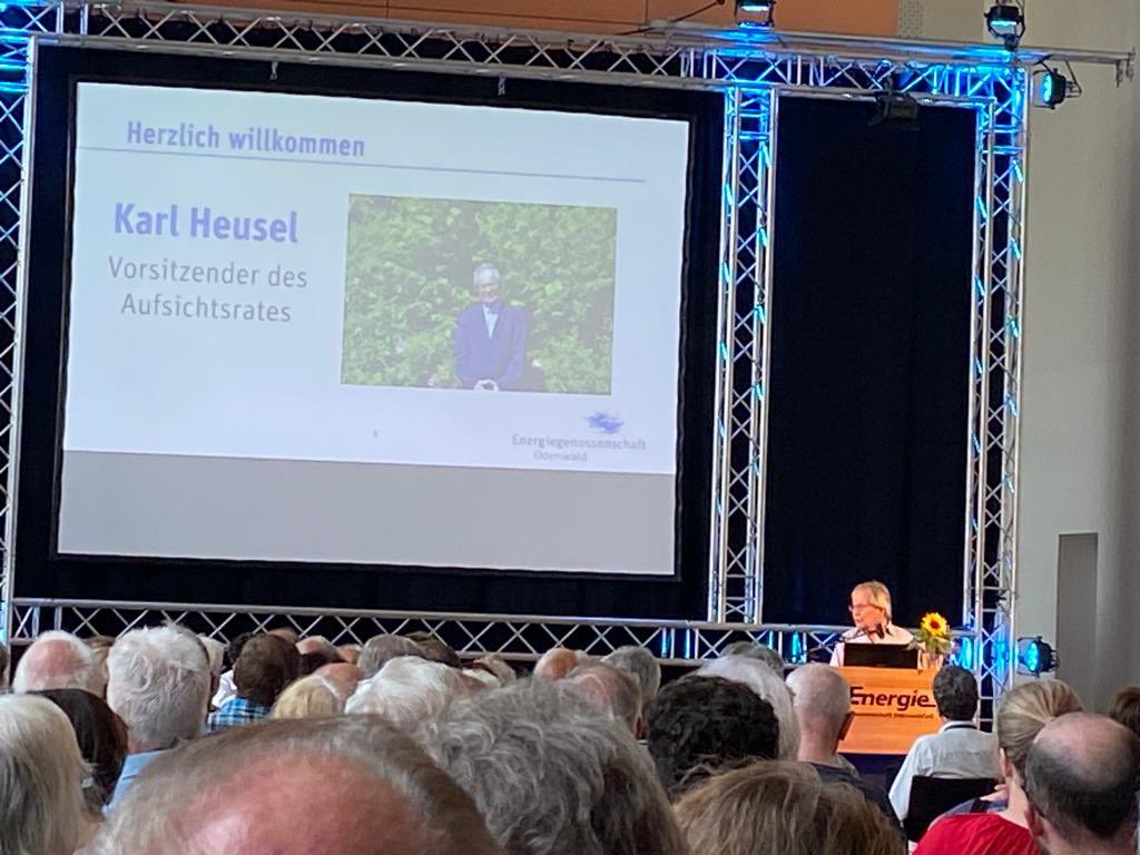 MariusSchwabe's tweet photo. Heute für die @OREG_Tweets und die #OGIG auf dem #Gigabitgipfel Hessen 2023 in #Wiesbaden. Zahlreiche Impulse, Podien, Vorträge und Gespräche rund um das Thema #Gigabitausbau in Hessen. @DigitalesHessen @RegHessen https://t.co/J7cXLkozHL