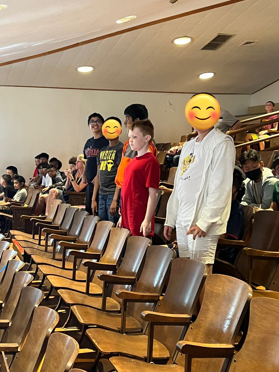 denisemurphy09_'s tweet photo. Congrats to these guys with their amazing dedication to Rosetta Stone! #biliteracypathways #proud2bnhpgcp
 @NHPRoadSchool @DConn06 a https://t.co/kdPkIdxsHw