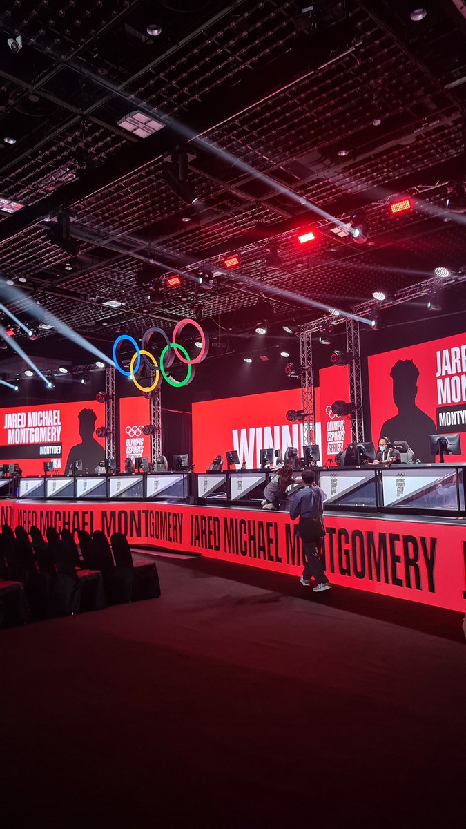 LGE_LCB's tweet image. The stage is set! @olympics @eFIBA_official come watch us as we play against Turkey and Brazil on June 25th at 5:50pm GMT+8 @officialSBPinc 🇵🇭

@youFamousEnough @1on1kris @EvThatGuy @TheeJoeVegas @dayfri @Delo_2K