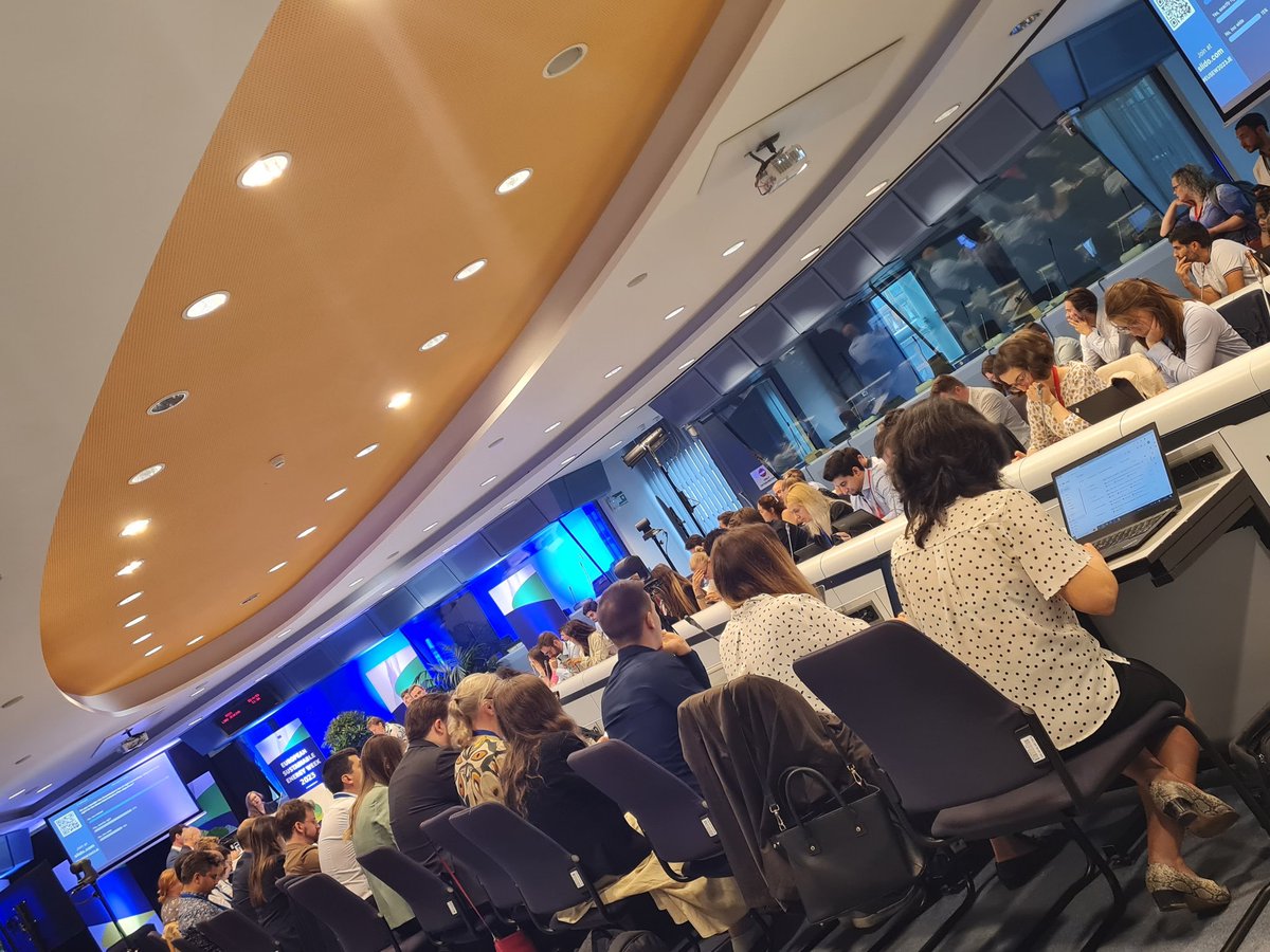 Full house to hear about  next steps on #GreenDealIndustrialPlan - clear sign of the relevance of initiative for clean tech #EUSEW2023 <a href="/KiraTaylor15/">Kira Taylor</a> steering the discussion masterfully <a href="/cinea_eu/">CINEA 🇪🇺</a> <a href="/Energy4Europe/">Energy4Europe 🇪🇺</a> #youngenergyambassador