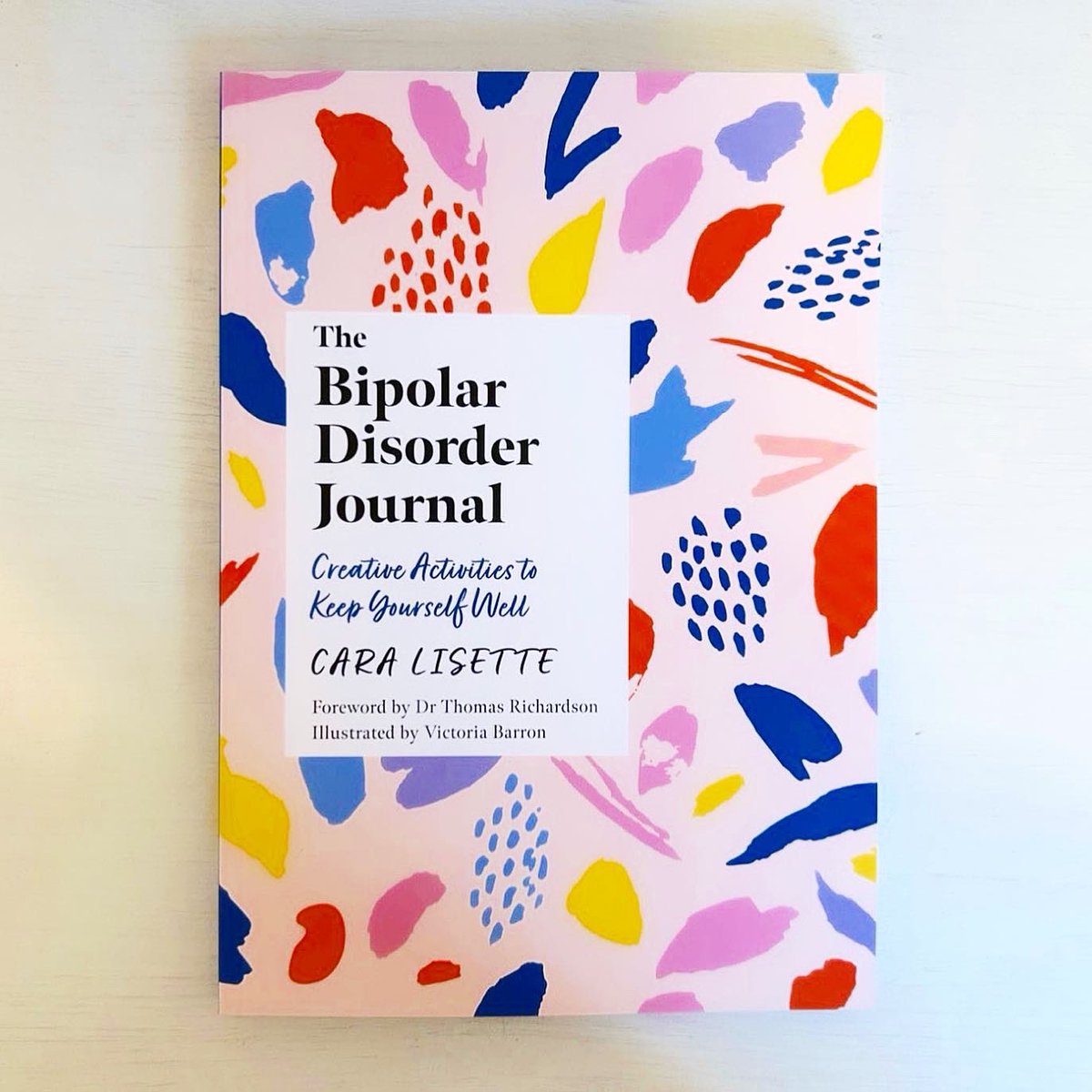 CaraLisette's tweet image. To celebrate the release of The Bipolar Disorder Journal, I’m running a giveaway!

All you need to do is follow me and RT this tweet. I’ll announce the winner on Sunday! 

UK entrants only please 🥰