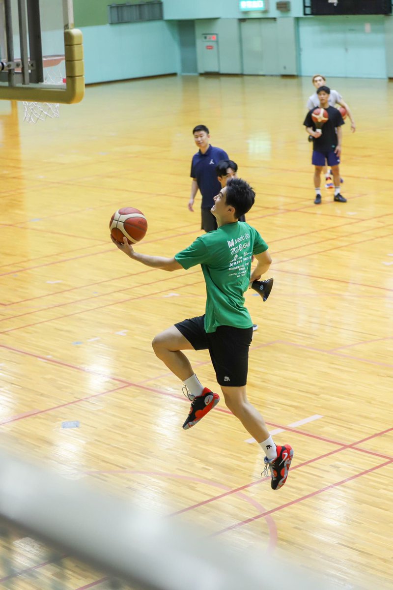 taichi0244's tweet image. #ta1diary【vol.1086】

今日もみっちりワークアウト🏀
お昼は徳島丼(徳島ラーメンの具材をご飯にのっけた丼)とわかめざるうどん(わかめ練り込んだ麺)食べにいってきた🙆‍♂️
充実してる👍

#ONEPROJECT
#喜多機械産業産業株式会社
#とくしまイル

#中村太地　#ta1 
#Bリーグ　#シーホース三河