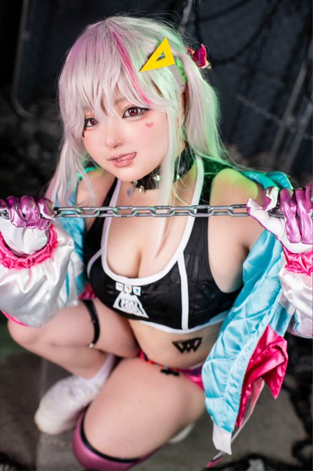 コスプレイヤー社員食堂ギラギラのTwitter画像34