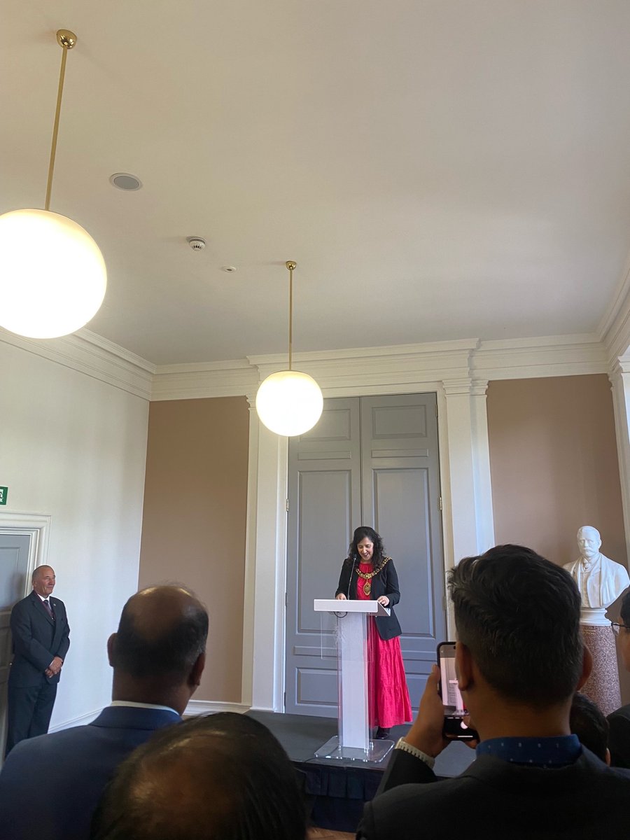LordMayorOfMcr's tweet photo. It was great to welcome the a tech delegation from India! It was wonderful to talk to so many of you 😁🇮🇳 https://t.co/InqS570nhB