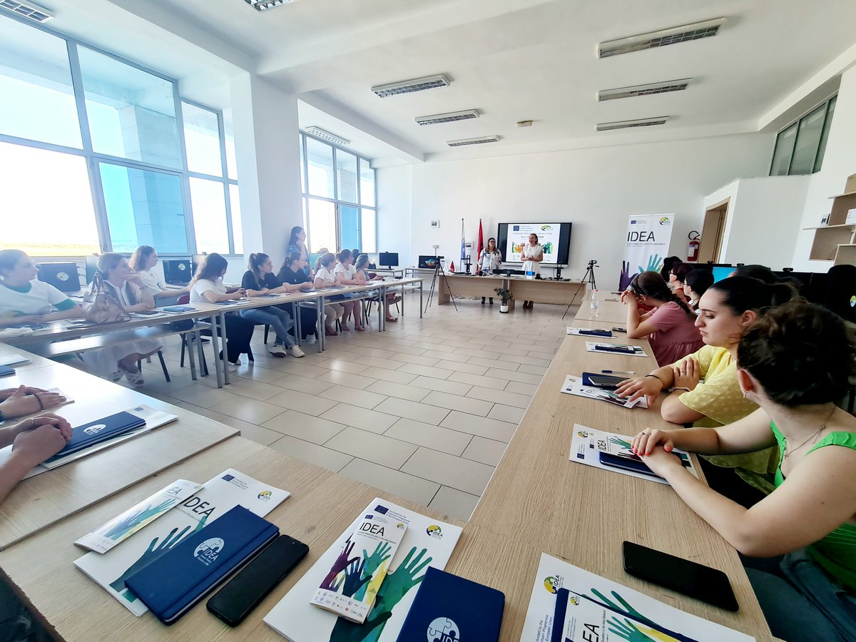 Universiteti Aleksandër Moisiu tweet media