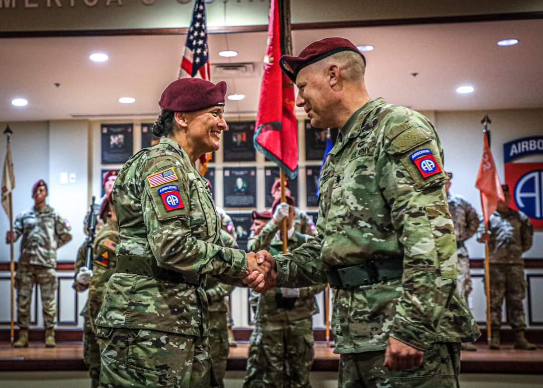 aefuh60's tweet photo. Yesterday, I relinquished CMD of 122nd ASB. Truly an Honor and Privilege to lead the Atlas Paratroopers in the greatest DIV - @82ndABNDiv! #KeepEmintheFight #WingsoftheAirborne #AATW @JenniferMykins @82ndCAB @ftnovosel @Army_Aviation https://t.co/PbKVncehTD