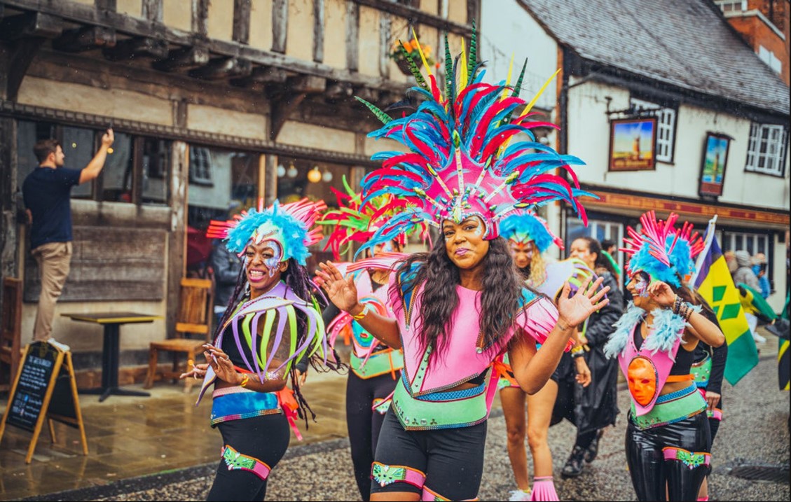 On this special 75-year anniversary of #WindrushDay we want to celebrate the brilliant artists, athletes &amp; activists of Caribbean descent who make our city great.

Find out more in our Black History Research Guide ⬇️
theherbert.org/history-centre…

Reggae Fever event, ©️ Coventry Atlas