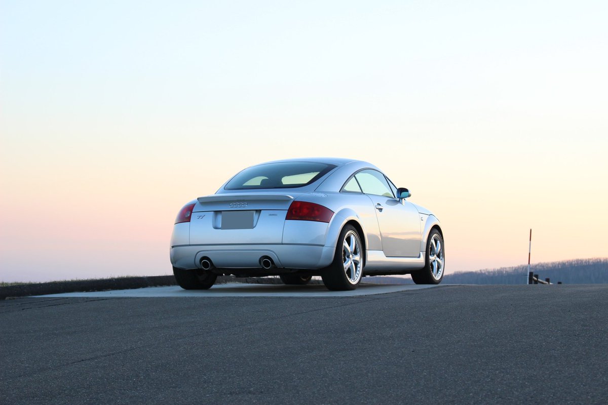 twingo_cda's tweet photo. #繋がろうクーペ2023
#AudiTT #TT8N https://t.co/cba00CkwqE