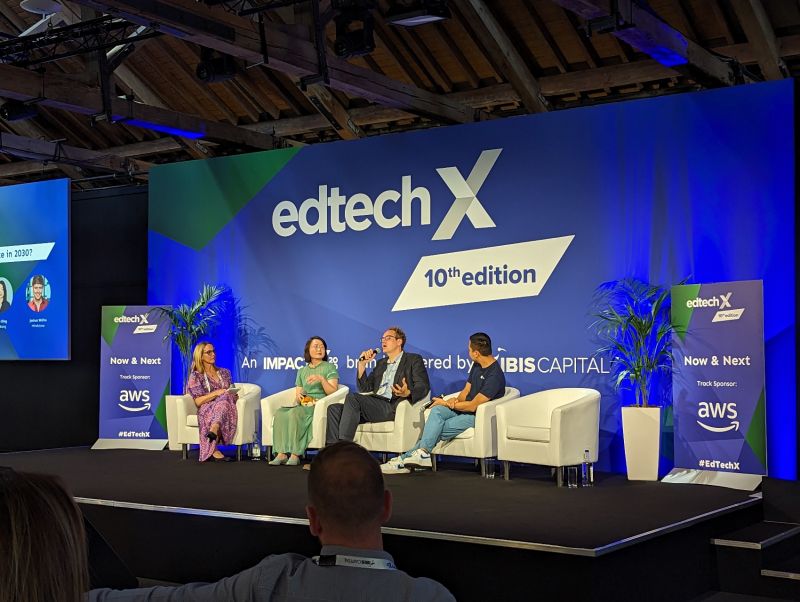 VitalSourceEMEA's tweet photo. It's been great to be able to attend some really fascinating sessions at #EdTechX so far this morning!
#EdTech #OnlineLearning #AI #HigherEducation #LearningScience https://t.co/piAjHVBNMY