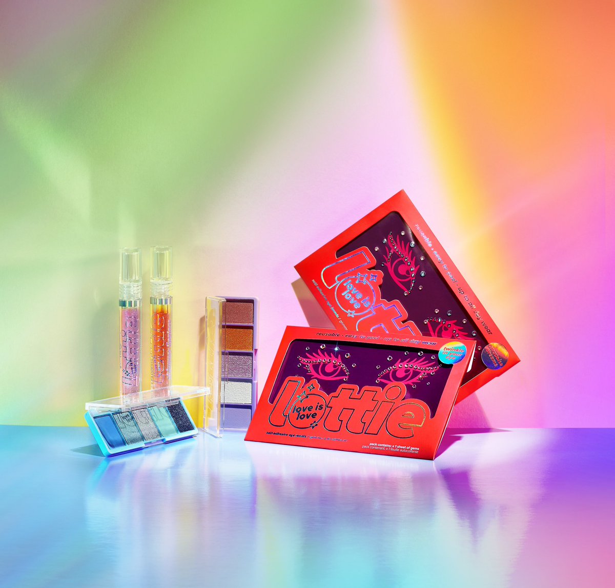 WIN! The <a href="/myLottieLondon/">LottieLondon</a> Pride Collection🌈

Click to win: fyne.co.uk/win-the-lottie…

#lottielondon #Pride2023 #makeup #Giveaway