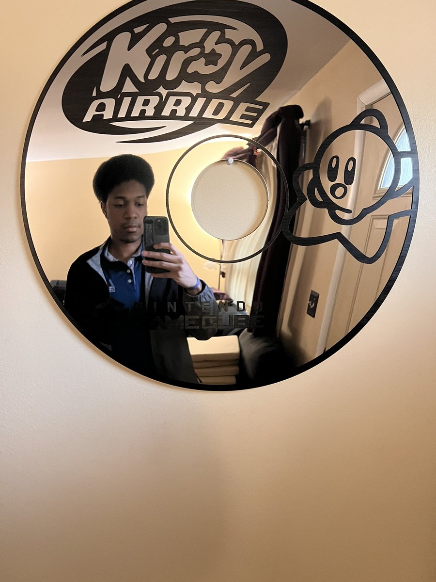 Jordan on Twitter "I just bought a mirror"