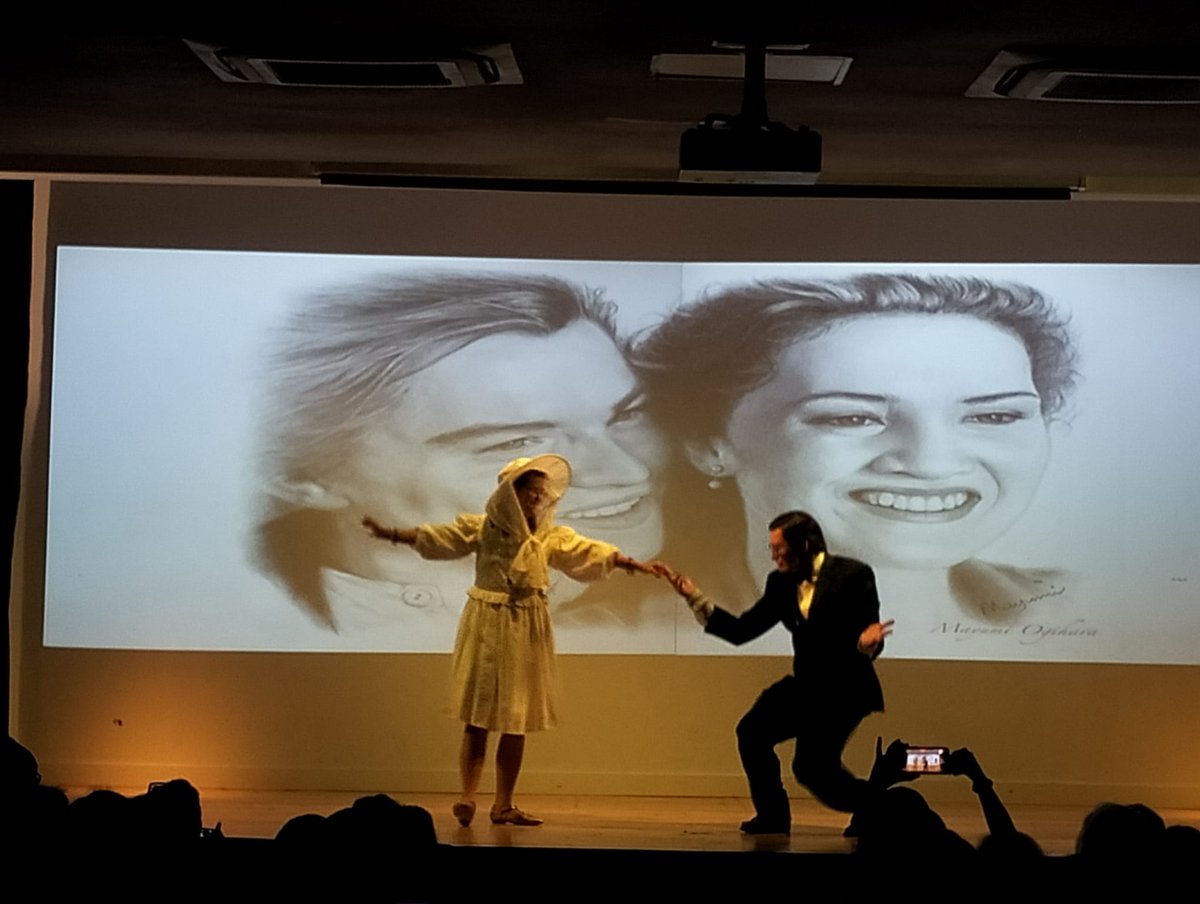 FGarrigou's tweet photo. 🚢 El grupo de teatro joven de la Fundación Garrigou interpretaba "Titanic" una obra en la que Rose y Jack descubrían el amor en un barco que cambiaría sus vidas
Pero como nos gustan los finales felices, en nuestra versión no hizo falta preguntarse si ambos cabían en la tabla 🤔 https://t.co/JhF2CNC64k