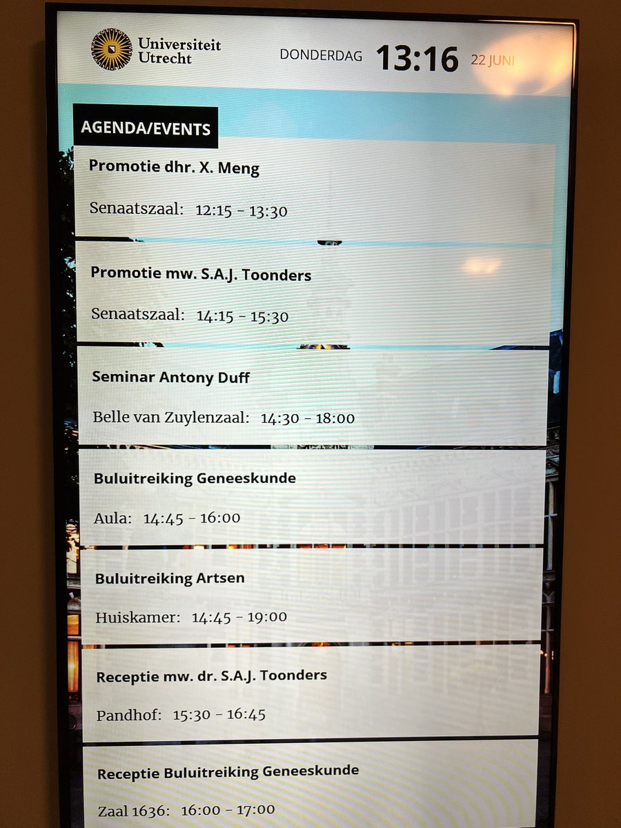 Het is zover: de promotie van Suze Toonders om 14.15u <a href="/UniUtrecht/">Utrecht University</a> <a href="/UMCUtrecht/">UMC Utrecht</a> <a href="/AWFUtrecht/">AWF Utrecht</a> <a href="/ZelfregieFontys/">Zelfregie Fontys Paramedische Hogeschool</a> @FontysFPH <a href="/PARASOLstudie/">PARASOL studie</a>