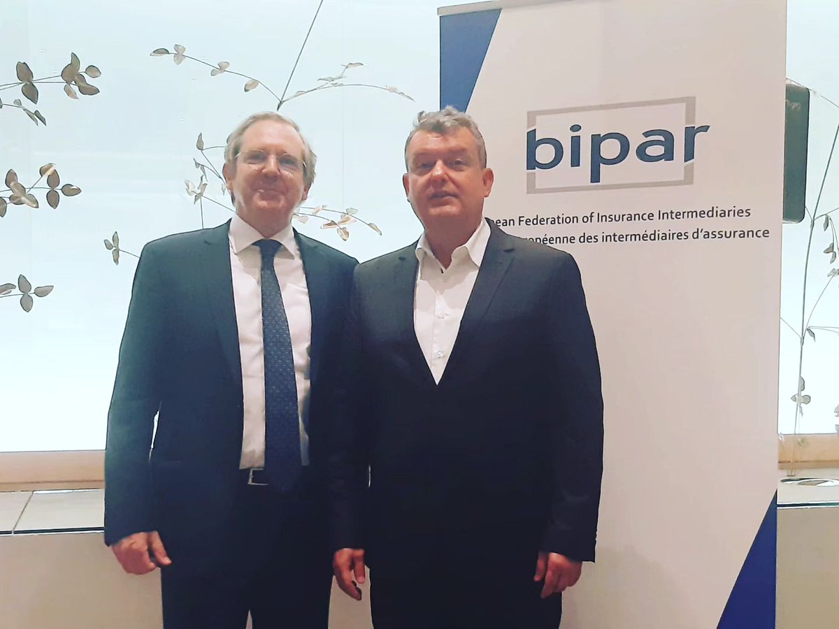 BVK_Presse's tweet photo. Bild v.l.n.r.: Christian von Göler, BVK-Vizepräsident Gerald Archangeli, Dominique Sizes (Bipar Chairmen), Nic de Maesschalck (BIPAR HGF), Ulrich Zander (WFII Past Chairman), Nicolas Boheme (#BIPAR Vice-Chairman), Dr. Wolfgang Eichele (BVK HGF), Anja C. Kahlscheuer (#BVK-GF). https://t.co/LD4Xd9UsfC