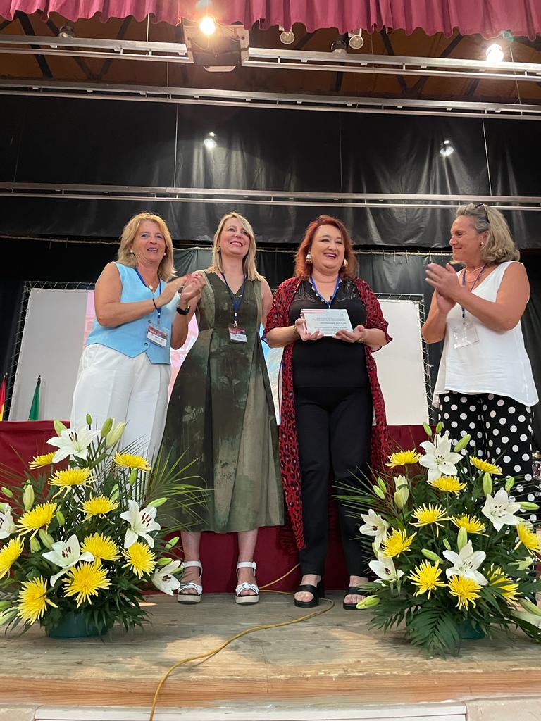 up_aupex's tweet photo. #AsambleaGeneral
👏Gracias a todas las personas que han venido hasta este precioso y acogedor pueblo y felicidades a la UP de Azuaga por su 40 aniversario 🎊
#UUPP #UniversidadesPopulares #AUPEX #Asamblea #Azuaga #Extremadura https://t.co/cwgLwwOHeR