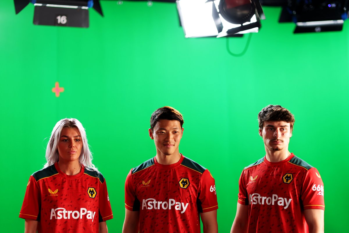 WolvesWomen's tweet photo. When someone messes up the shot 😅 https://t.co/jMrExLY5lQ