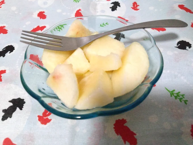 桃を食べます