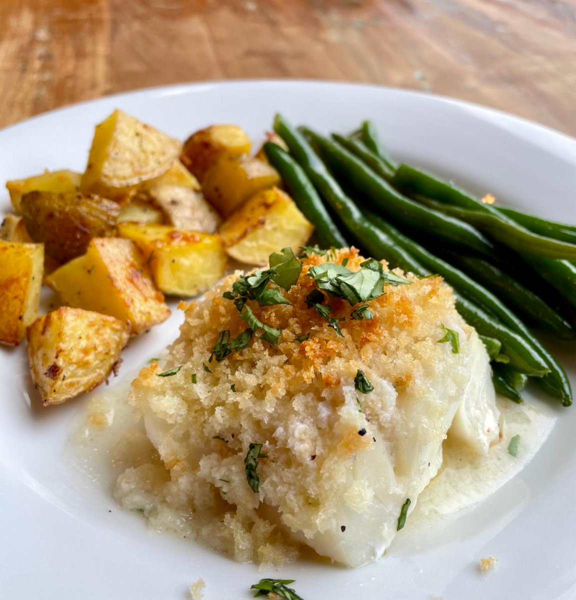 bataviacafe's tweet photo. Summer is finally here! What a great feeling! It is time to kick back and relax with the family.
.
But alas, you still have to figure out dinners for the family! Don't worry we are ready to help you with our our family-friendly dinners. No need to go groc
https://t.co/fPLpYWNhSQ https://t.co/esHkmZnPL8