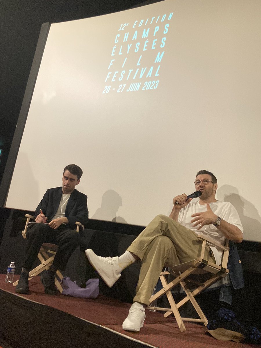 nestie__z's tweet photo. Masterclass de @joeledgerton1 (Star Wars, Gatsby, Exodus…) modérée par Emmanuelle Spadencata ce matin au Lincoln en ce 3ème jour de #CEFF2023 🎬✨
J’ai des jolies photos à traiter, un discours très inspirant du monsieur qui était très agréable à écouter parler https://t.co/BiEZAm7Bhn